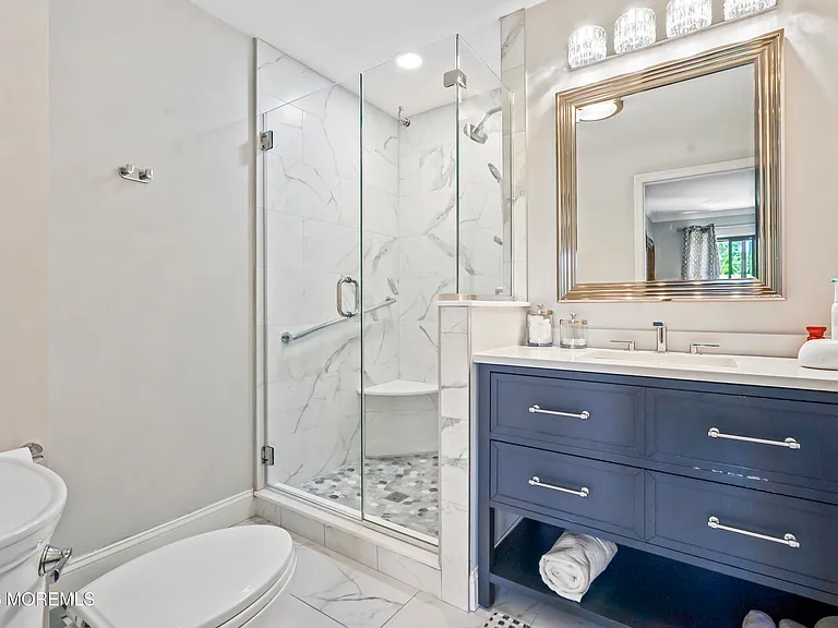 2 Joyce Ct — Photo 16