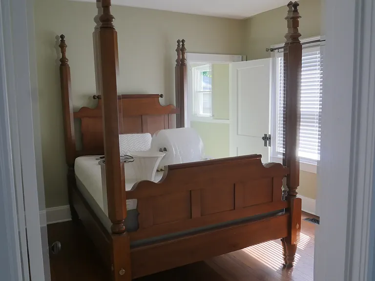 116 Suburban Ct — Photo 14