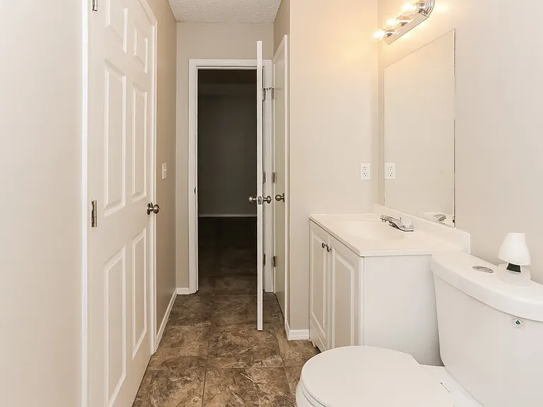 11002 Traci Lynn Dr — Photo 19
