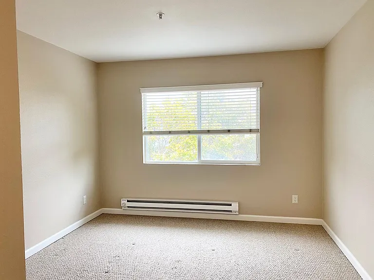 41 Grandview St #109 — Photo 11