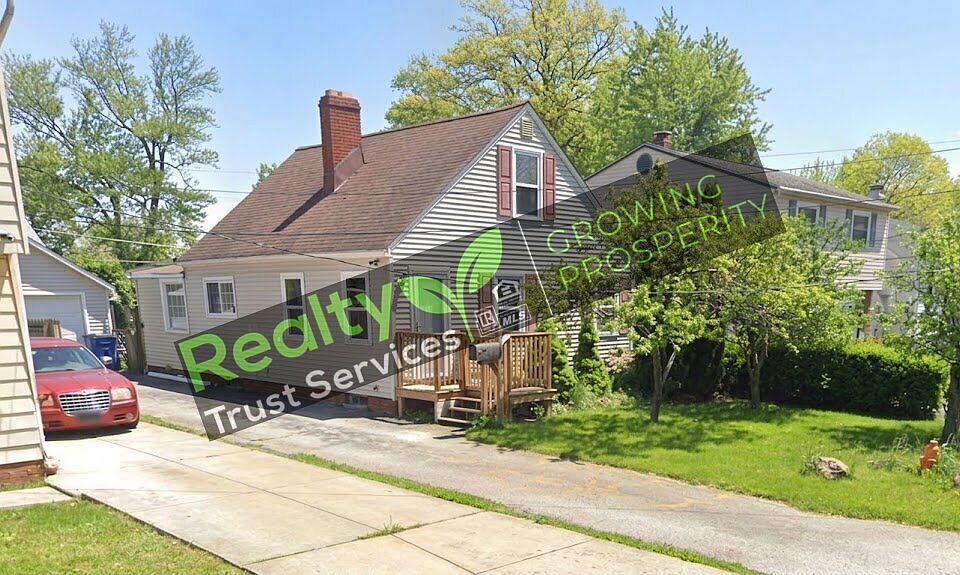1st image of 265 Plymouth Rd