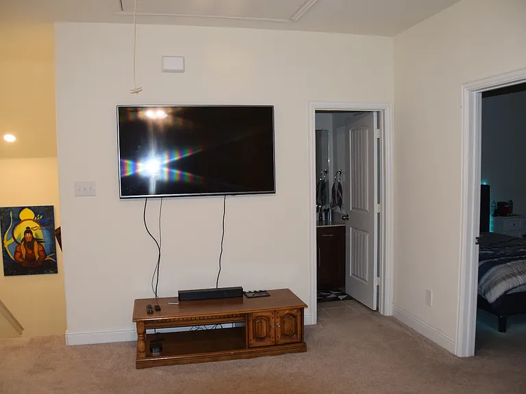 414 Parkford Dr — Photo 8