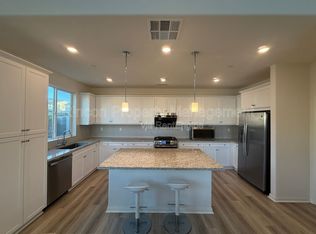 431 Limoneira Ln, Santa Paula, CA 93060