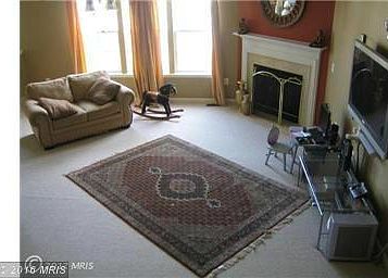 5th image of 11811 Robertson Farm Cir