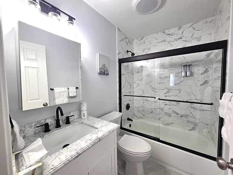 276 Sumner St #2 — Photo 12