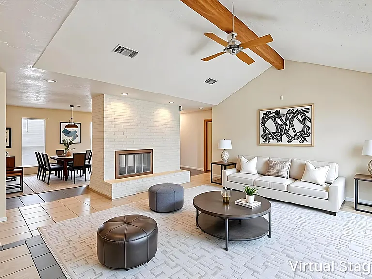 10815 Riderwood Dr — Photo 2
