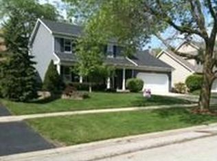 2277 Salisbury Dr, Naperville, IL 60565
