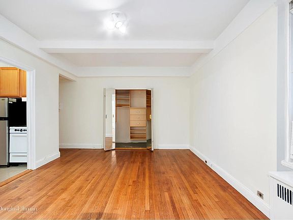 3rd image of 243 W End Ave APT 405