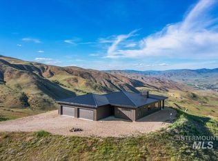 32 Sydney Dr, Horseshoe Bend, ID 83629