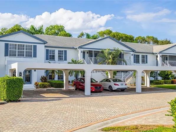 823 Tanbark Dr APT 101, Naples, FL 34108