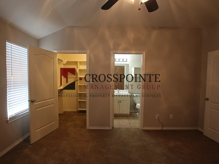 17114 Sentinel Ln — Photo 12