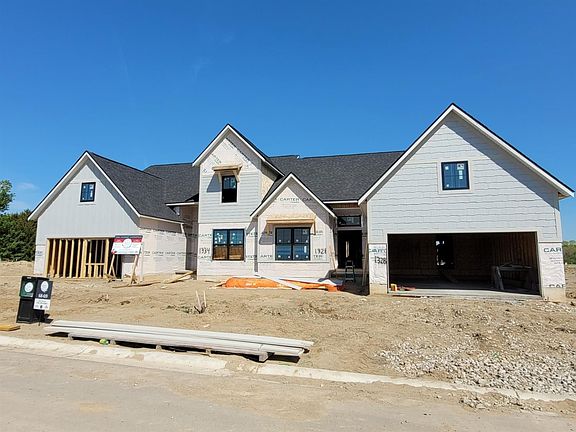 4th image of 14 Black Cherry Ln