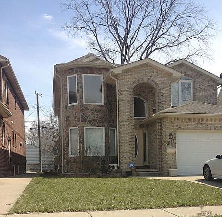 2nd image of 8158 Dale St
