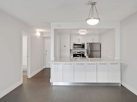 5th image of 777 NW 155th Ln #407-R