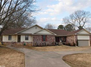 2122 Wright, Benton, AR 72019