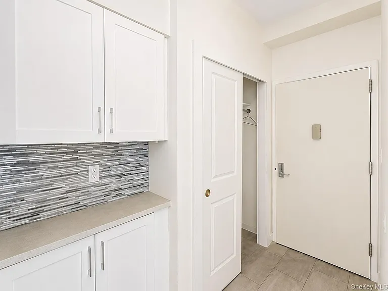 4218 Bell Blvd #3A — Photo 5