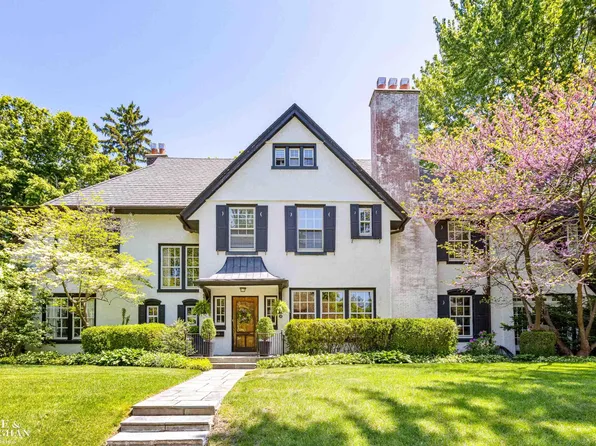 30 Beverly Rd, Grosse Pointe Farms, MI 48236