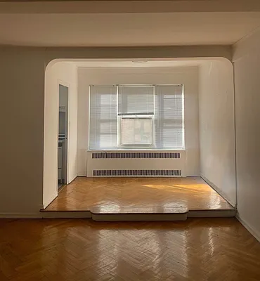 Rented by Punia & Marx Inc. | media 11