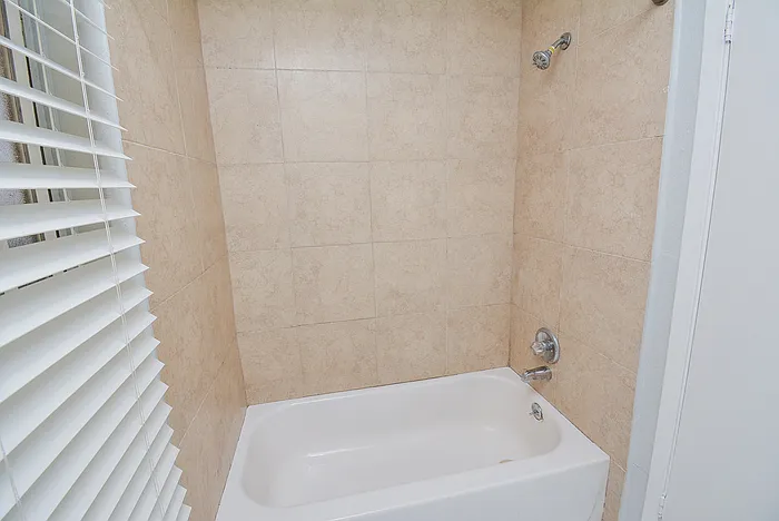16518 Monte Carlo Ln — Photo 22