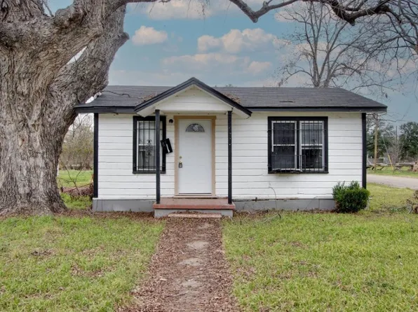 1001 E Calhoun Ave, Waco, TX 76704