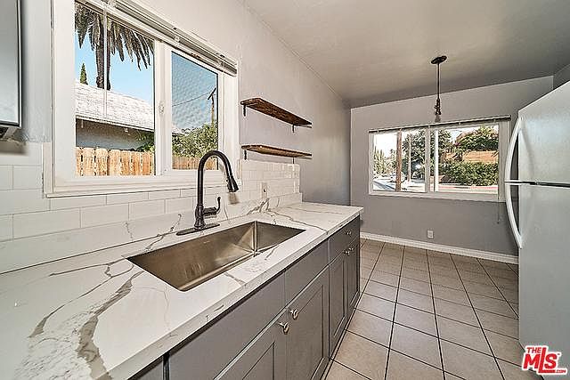 1st image of 3526 Bellevue Ave