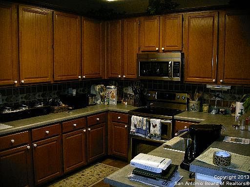 4th image of 137 S Westerly Place