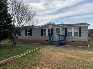 13325 Lodore Rd, Amelia Court House, VA 23002