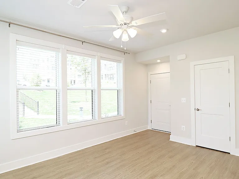660 Noush Ct #A — Photo 2