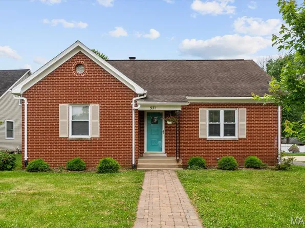931 N Main St, Columbia, IL 62236