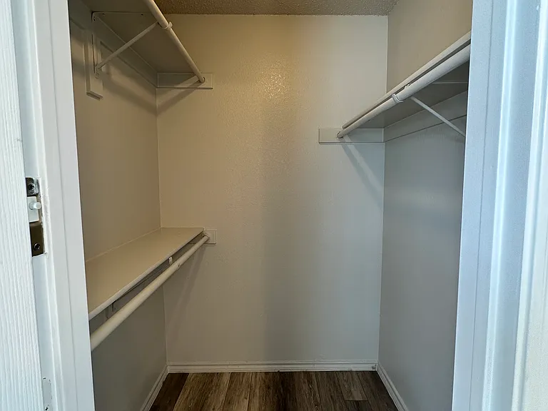 Room 1 walk-in closet