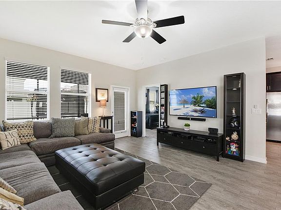 3rd image of 9849 Loblolly Woods Dr