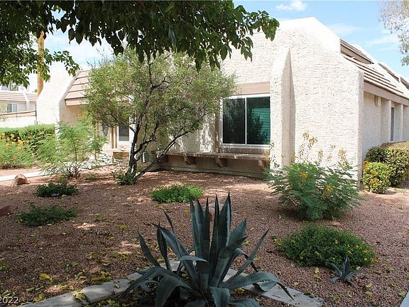 5th image of 4546 Brighton Dr