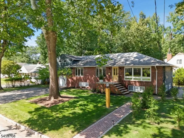 50 Sherman Ave, Cedar Grove Twp., NJ 07009