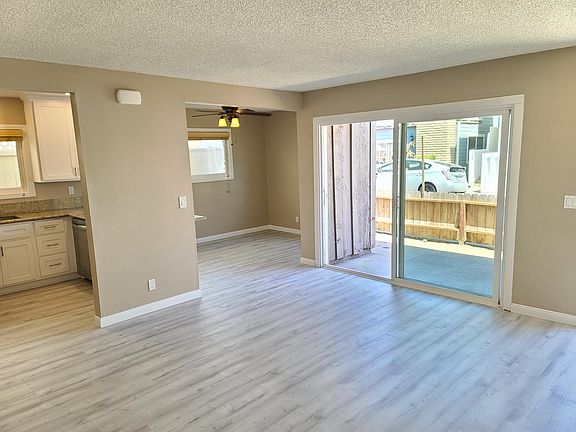3rd image of 209 Walnut St #A