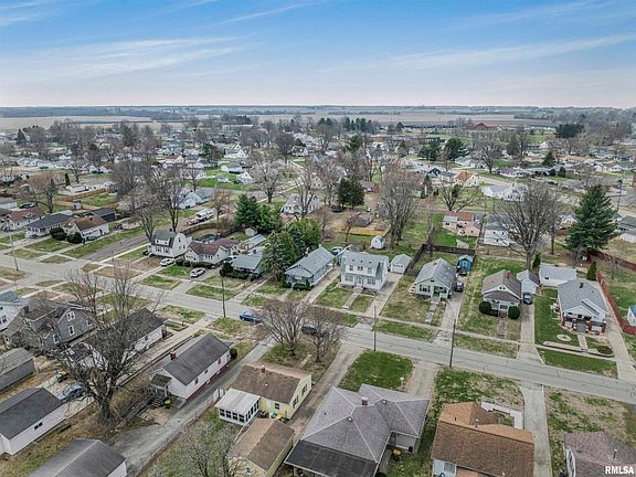 3rd image of 1742 Baird Ave