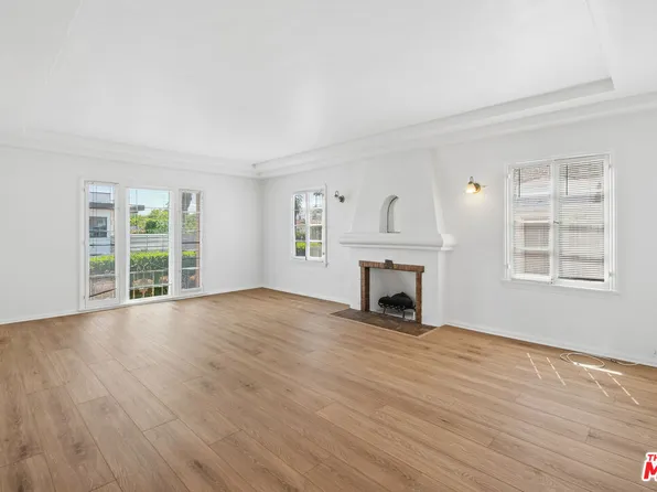 9221 Alcott St, Los Angeles, CA