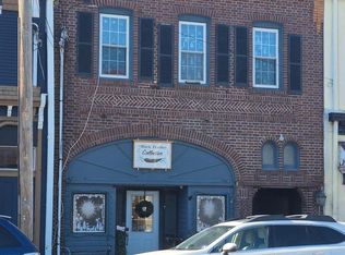 6 S Main St, Woodstown, NJ 08098