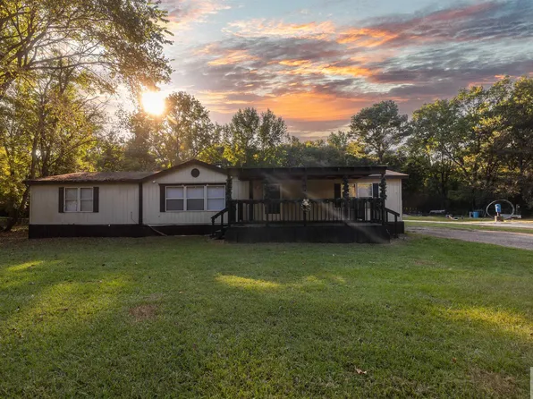 1131 Will Smith Rd, Texarkana, TX 75501