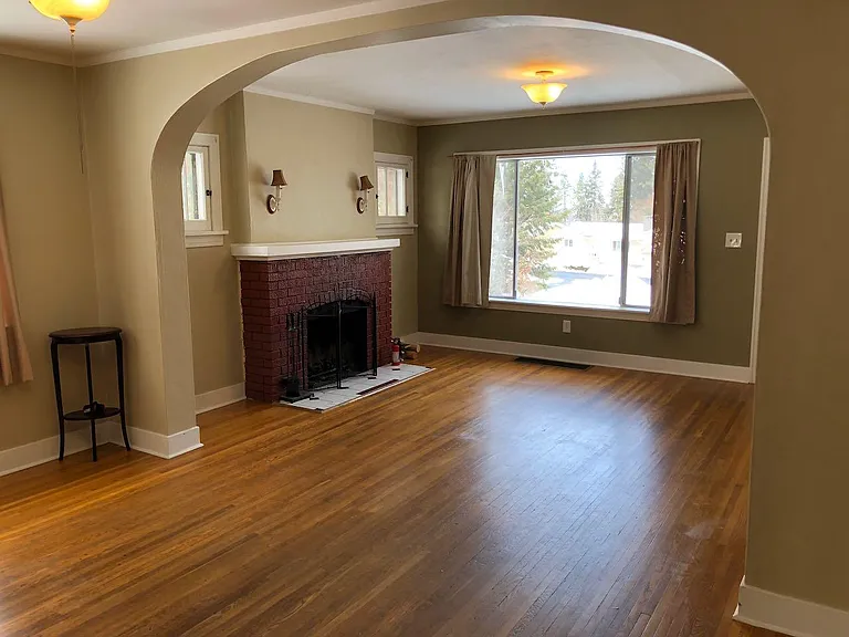 1830 S Glenrose Rd — Photo 3