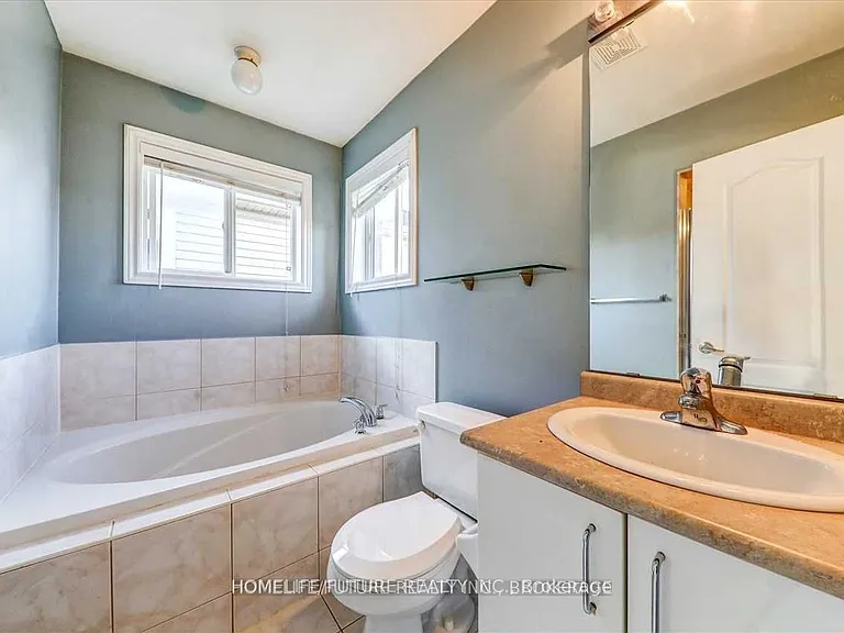 20 Kenilworth Cres — Photo 14
