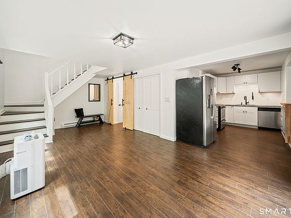 5th image of 257 Reynolds Drive