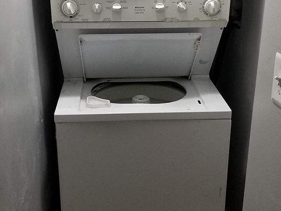 5th image of 1513 S Trumbull Ave
