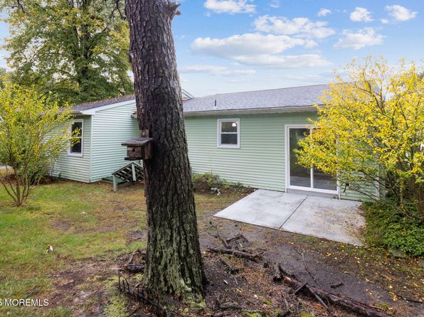 46 Keene Street, Whiting, NJ 08759