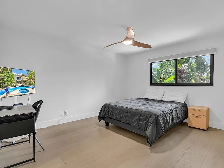 753 Villa Portofino Cir — Photo 37