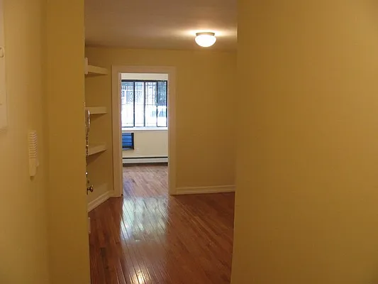 Rented by PMG Real Estate  | media 23