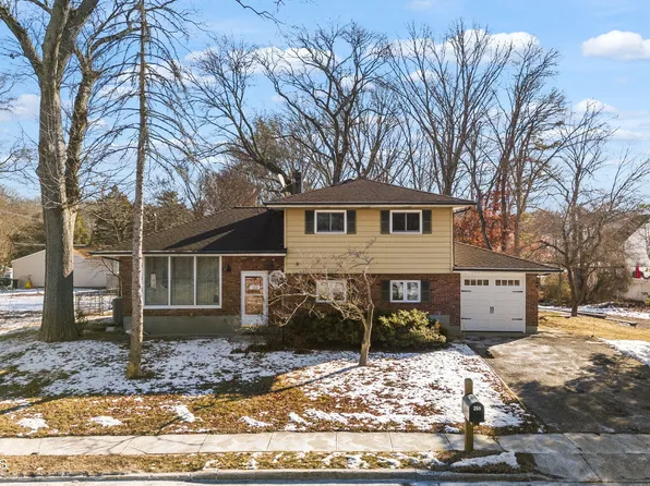 265 Ramtown Greenville Road, Howell, NJ 07731