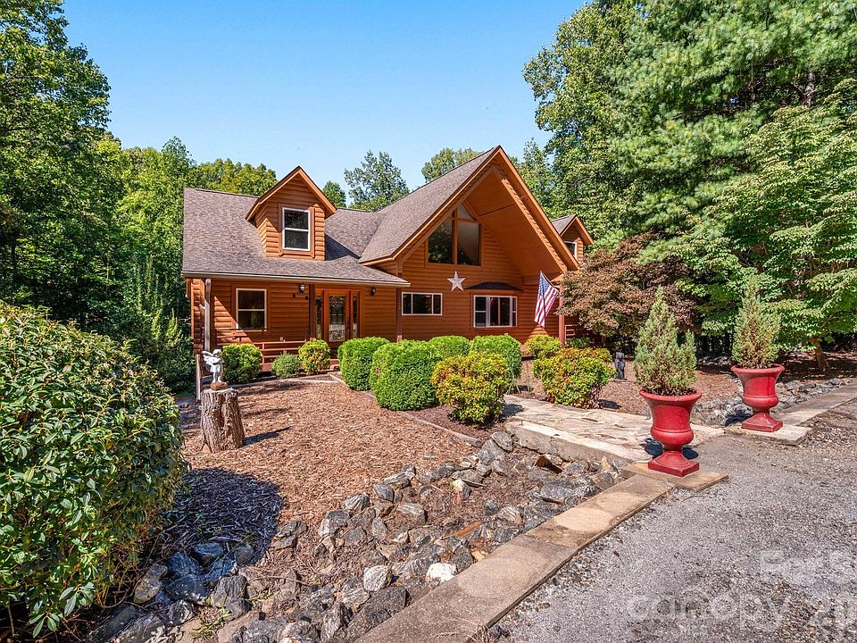 1st image of 143 Rosewood Ln