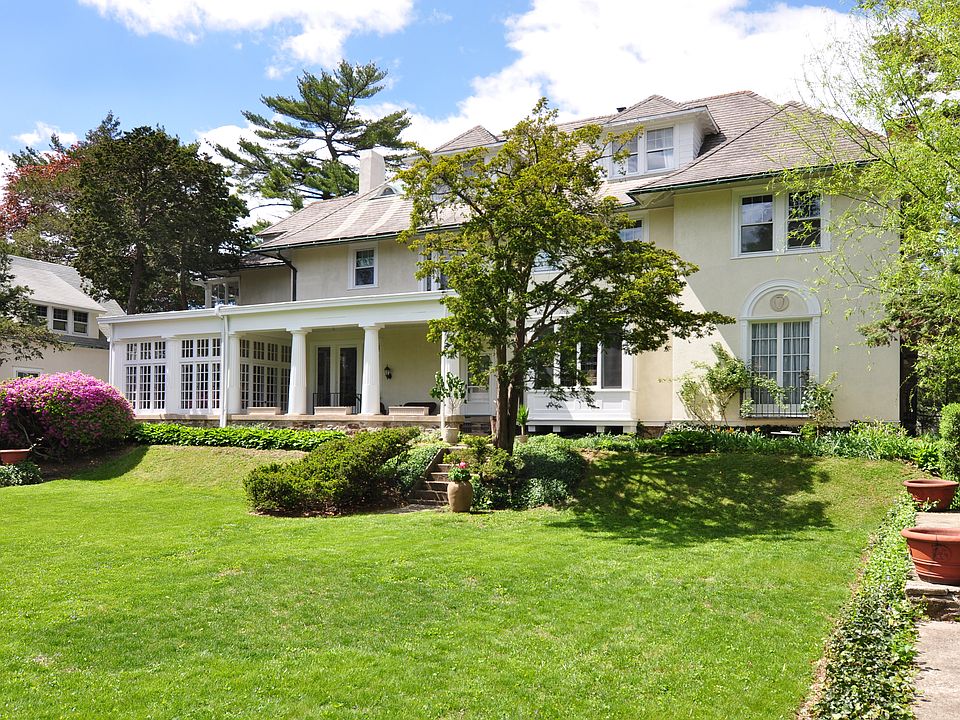 153 Neptune Ave, New Rochelle, NY 10805 Zillow