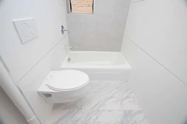 Rented by Nooklyn NYC LLC | media 66