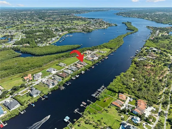 201 SE Fiore Bello Port St, Pt Saint Lucie, FL 34953